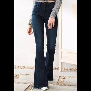 NWT Flying Monkey High Waisted Flare Jeans. Dark Blue. Size 27x34.